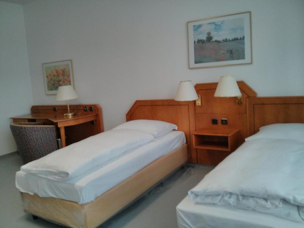 Willy Hotel Frankfurt Франкфурт на Майн Стая снимка
